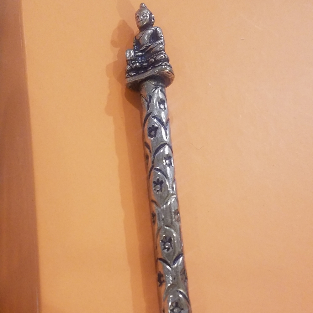 Pier One silver tone Buddha pen